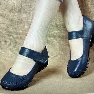 Navy Women's Leather Flats